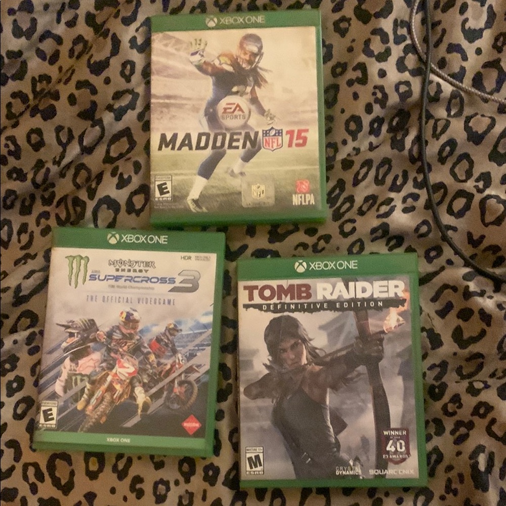 Xbox One Game Collection - Green Cases